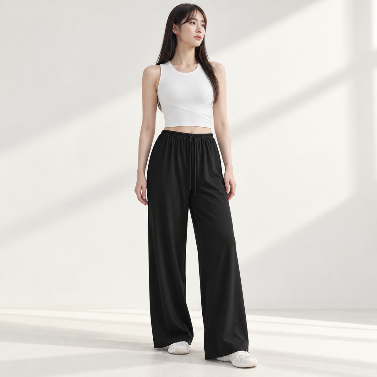 Velvet model | Relaxed Wide-Leg Yoga Pants | Black | relaxed-wide-leg-yoga-pants-black-front-v5-1x1.png 主圖